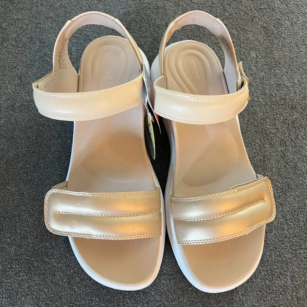 NEW Aetrex Whit Water-Friendly Sport Sandals, Size 9